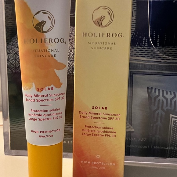 Holifrog Solar Daily Mineral Sunscreen SPF 30 New in Box - Picture 2 of 2